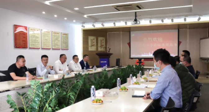 东莞市工信局与镇经发局领导莅临710公海官网登录入口参观指导